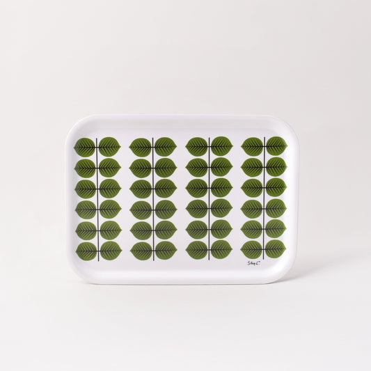 Rektangulär bricka med Stig Lindbergs mönster Berså från Nationalmuseum