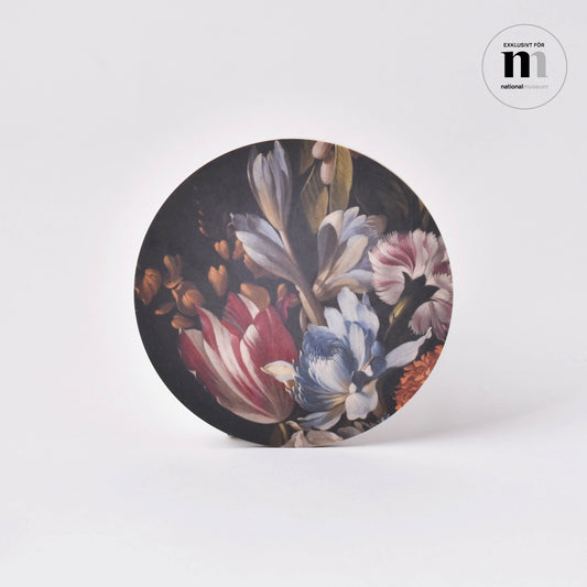 glasunderlägg med blomsterstilleben från Nationalmuseum