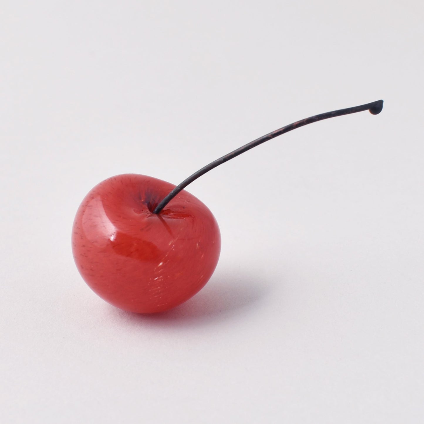 körsbär i glas av Gunilla Kihlgren för Nationalmuseum