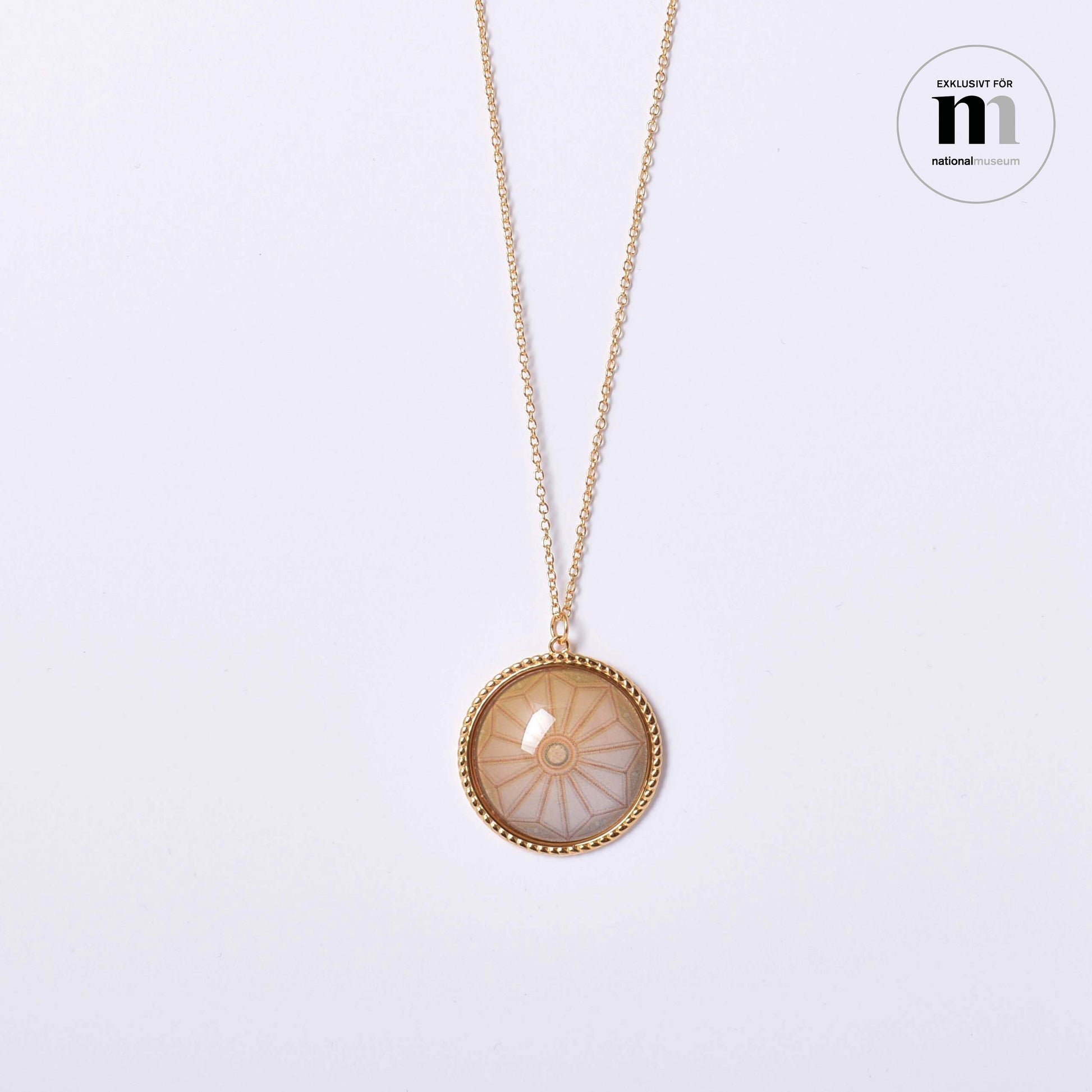 halsband med takrosett från nationalmuseum