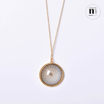 halsband från nationalmuseum med takrosett