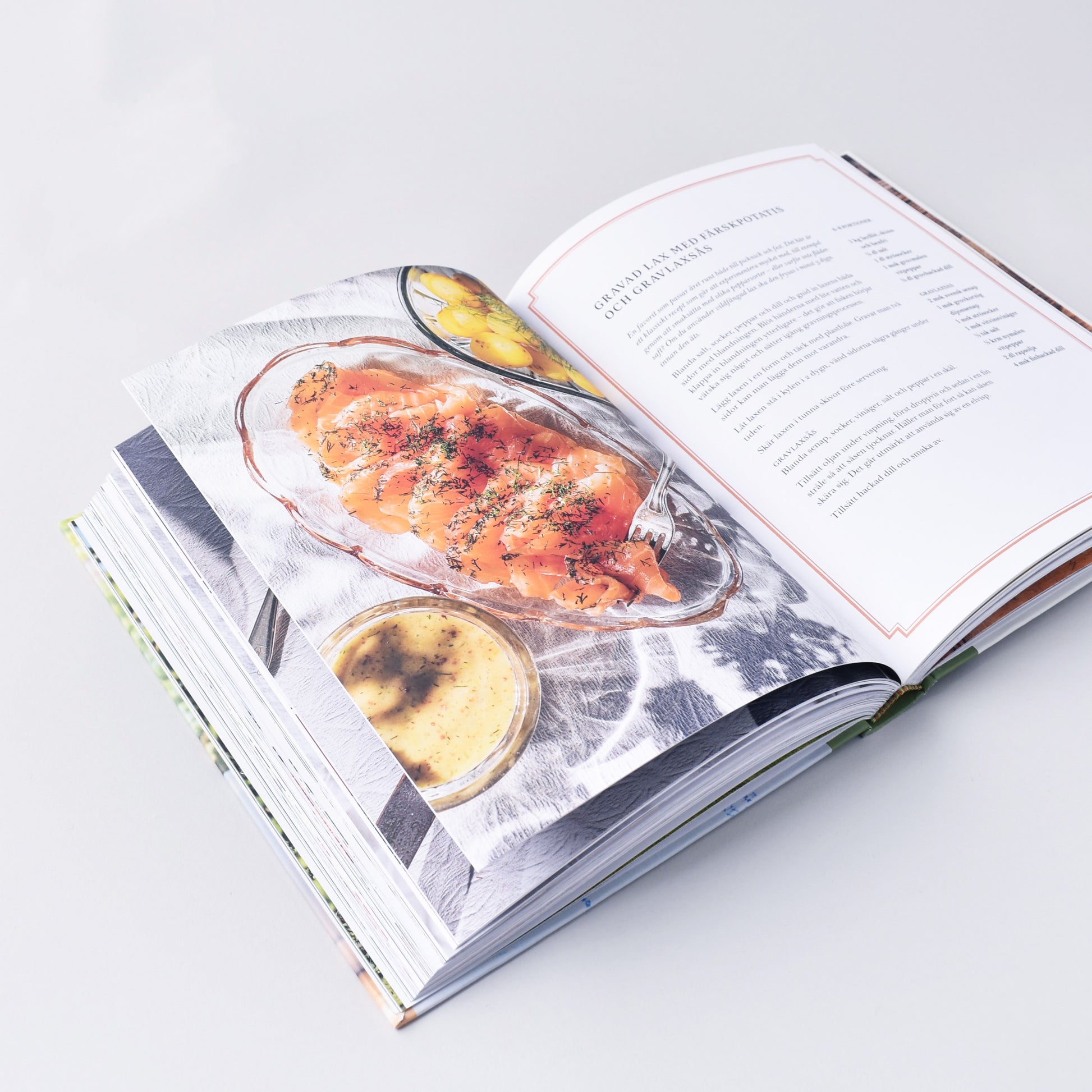 öppen kokbok med recept av Fredrik Eriksson inspirerade av Astrid Lindgren