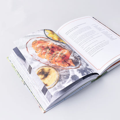 öppen kokbok med recept av Fredrik Eriksson inspirerade av Astrid Lindgren