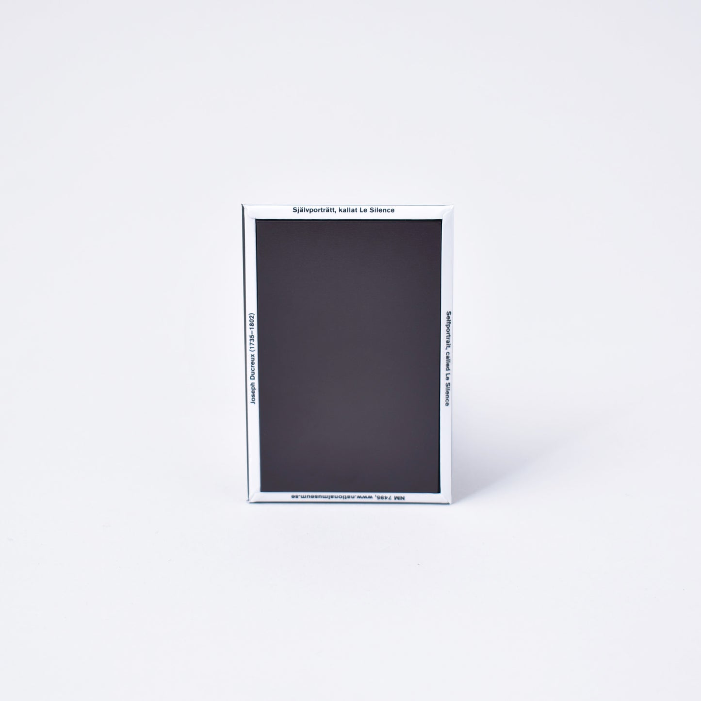 Baksida av kylskåpsmagnet från Nationalmuseum