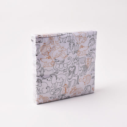 Servetter med Lisa Larsons Okända djur från Nationalmuseum