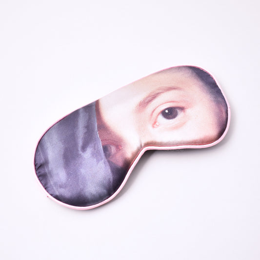 Sovmask | Damen med slöjan