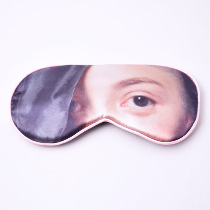 Sovmask | Damen med slöjan