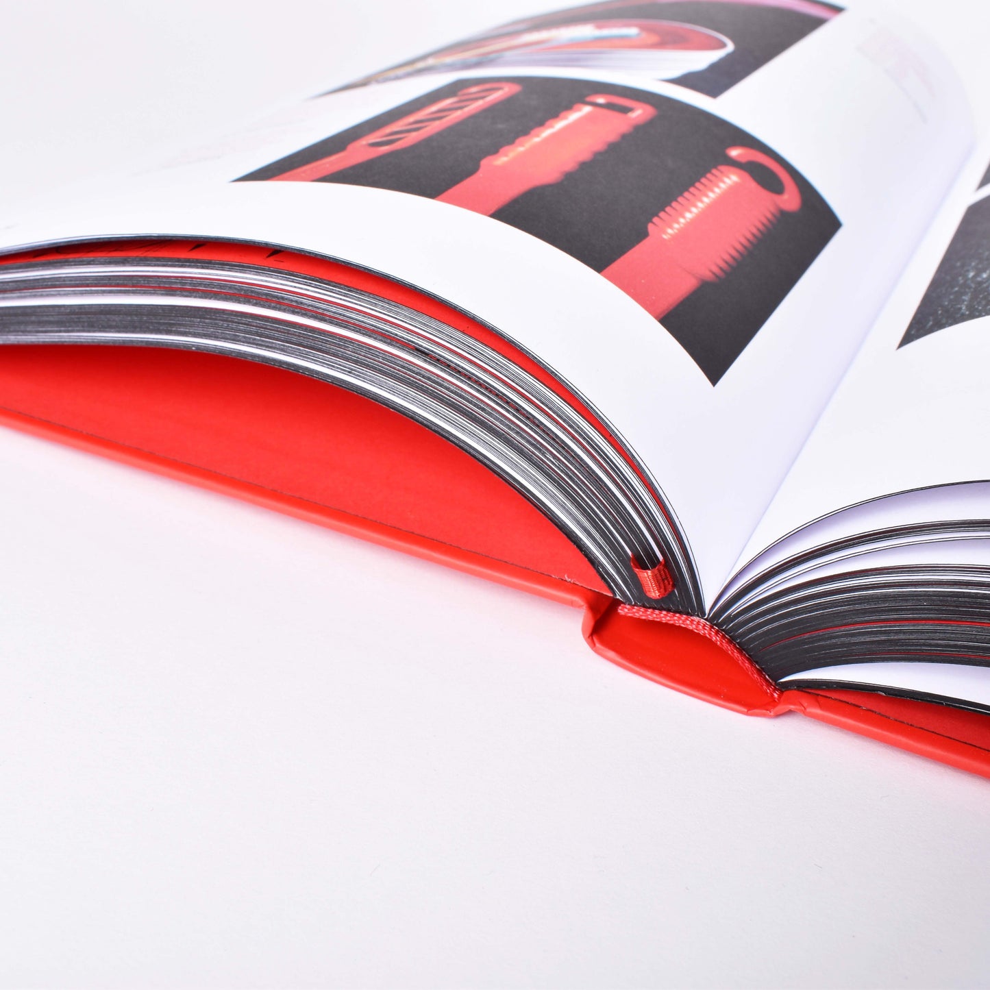 A&E desig, the book med bilder på Diskborsten Jordan