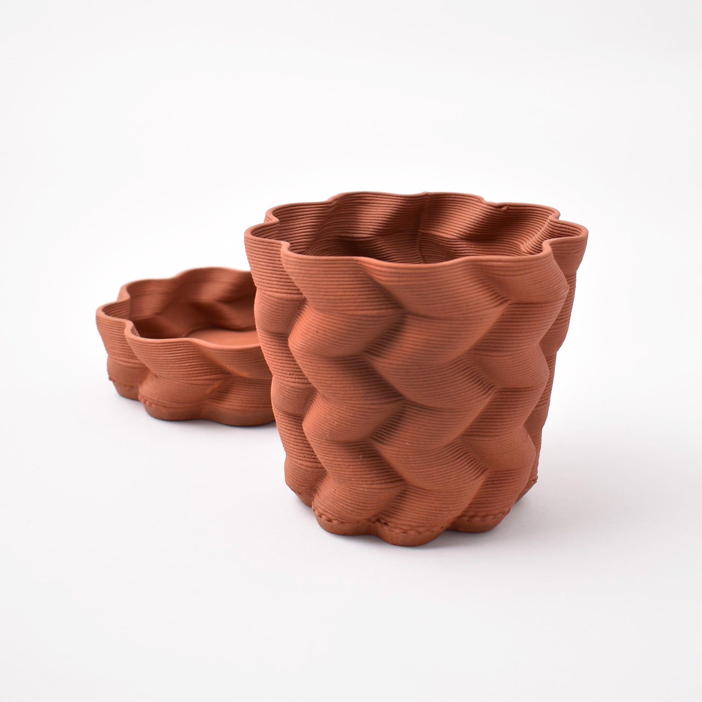 Teracotta lerkruka med fat från NM&