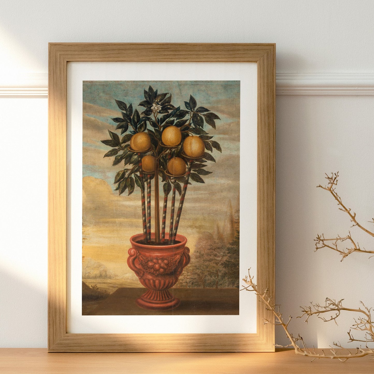 Poster i träram med målade apelsiner från nationalmuseums utställning trädgården