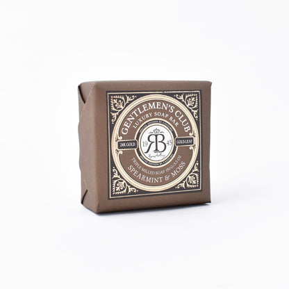 Lyxig tvål från castelbel i bruk förpackning med gulddetaljer