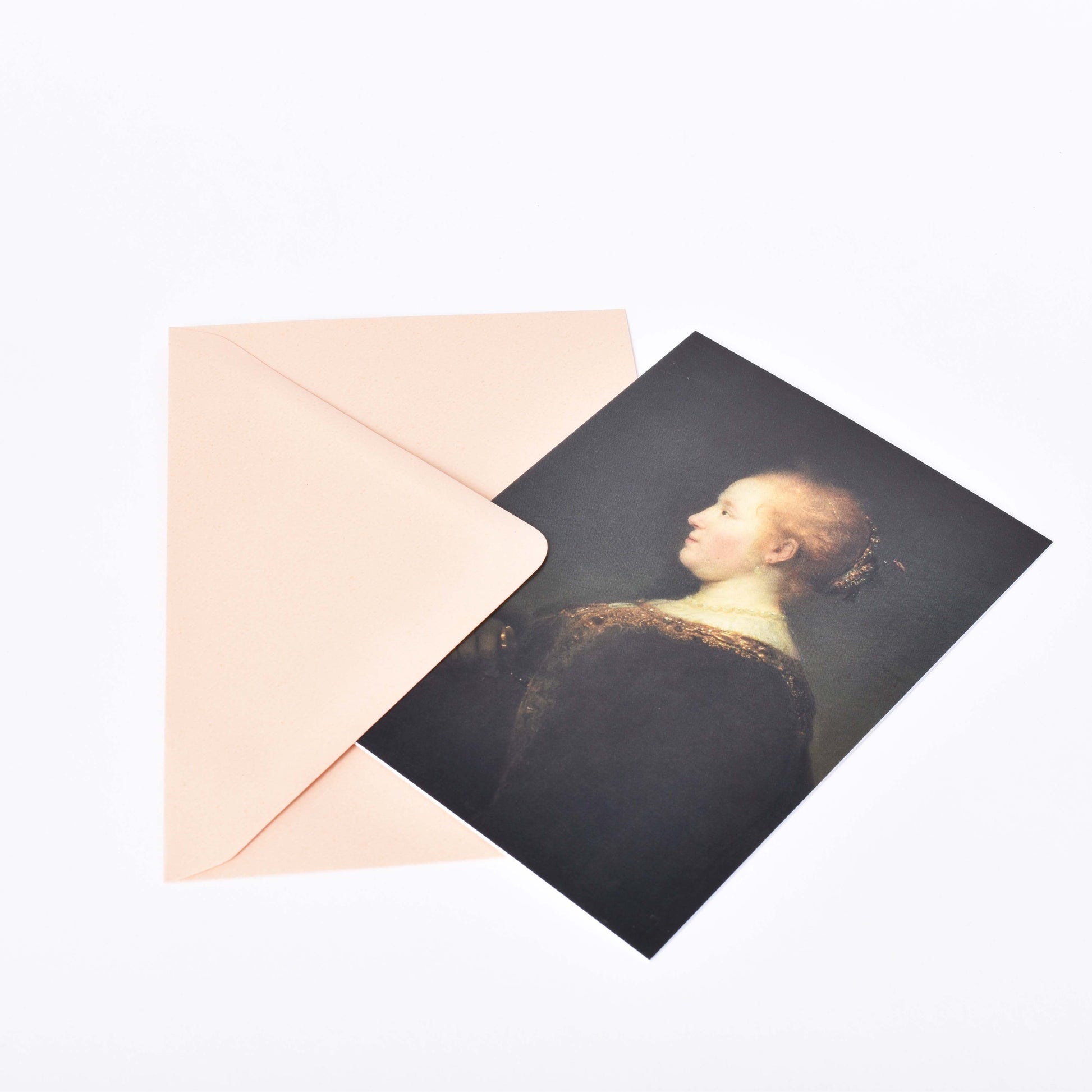 vykort och kuvert i aprikost