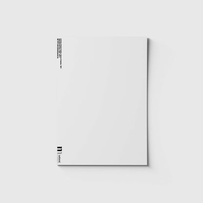 Vit baksida med museets logga till vykort med drottning kristina