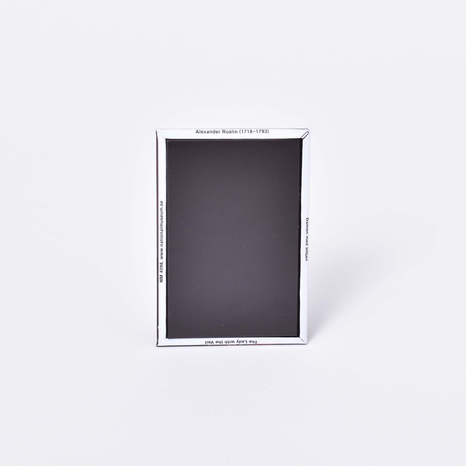 magnet-baksida-damen med slöjan