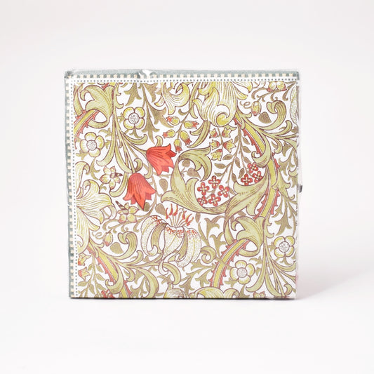 servetter med blomstermotiv av william morris