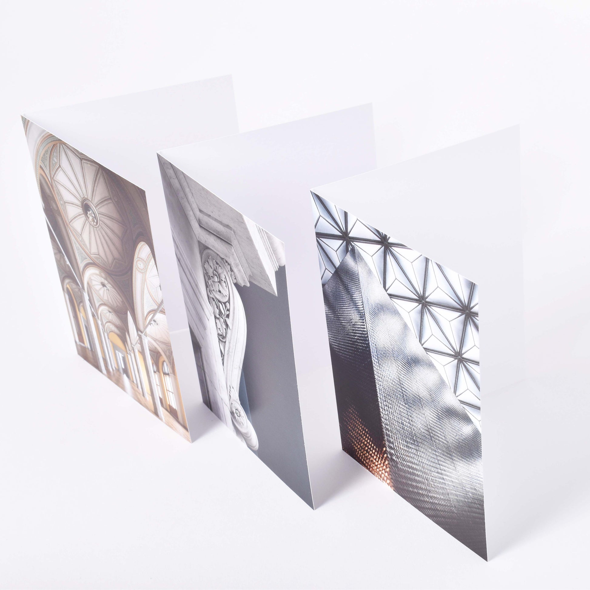 tre vykort med motiv från nationalmuseum av fotografen bruno ehrs