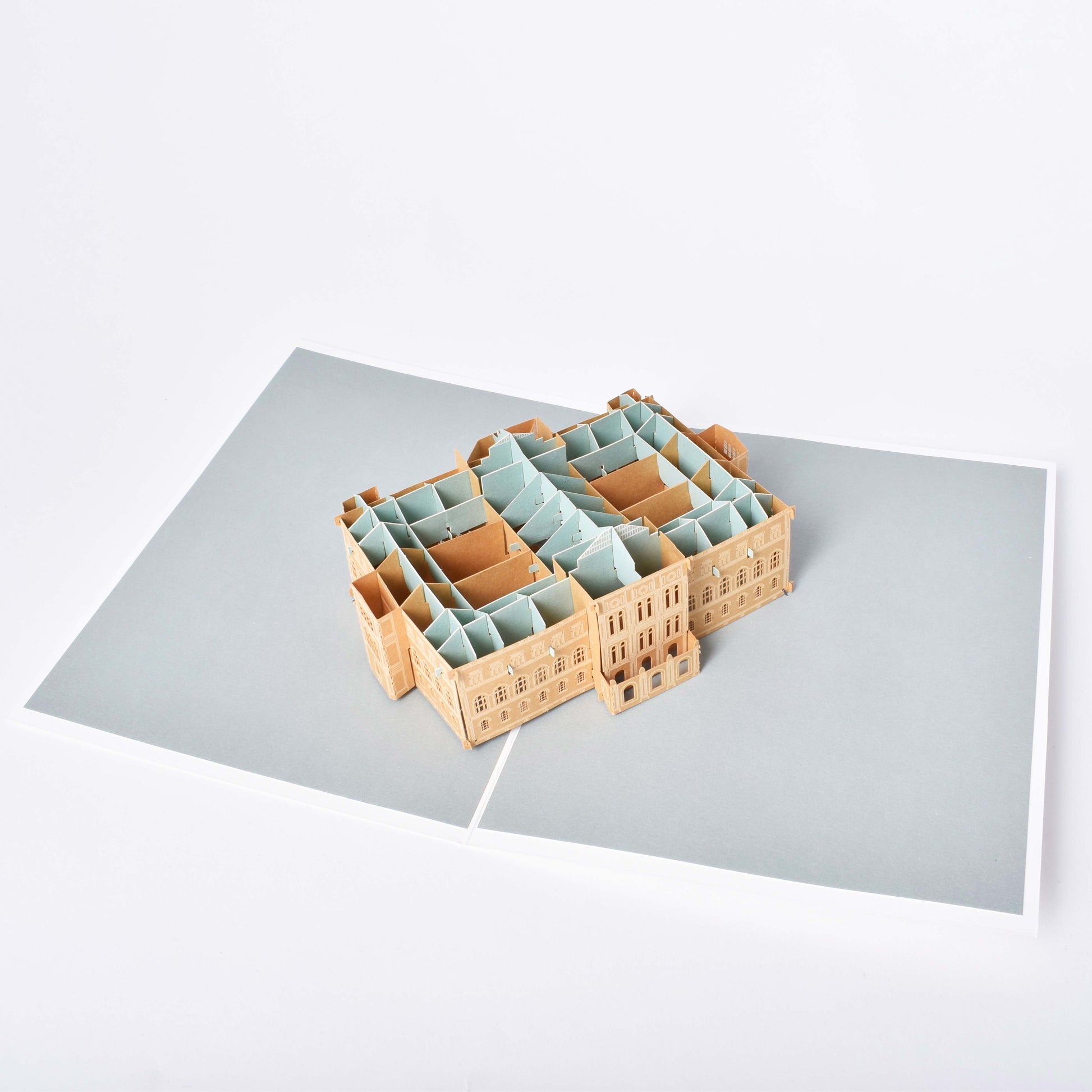 Nationalmuseums byggnad i 3D på insidan av vykortet